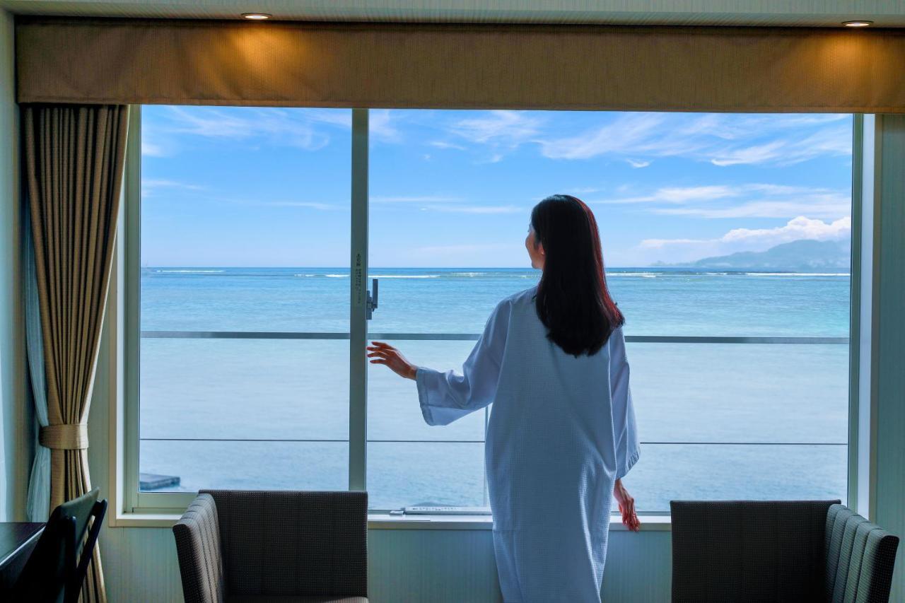 Seaside Maiko 4*
