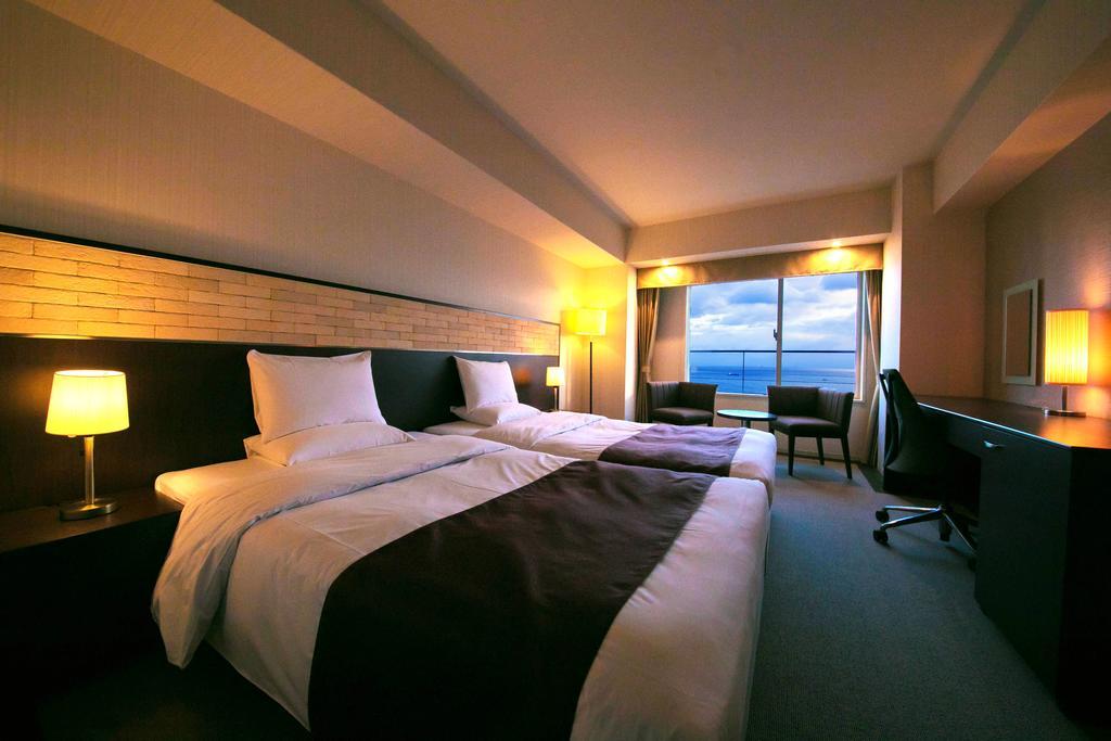 酒店 Seaside Maiko 4*